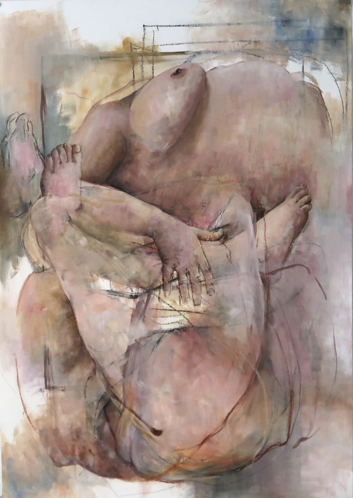 To be at the Same Time Inhibited and Inhabited